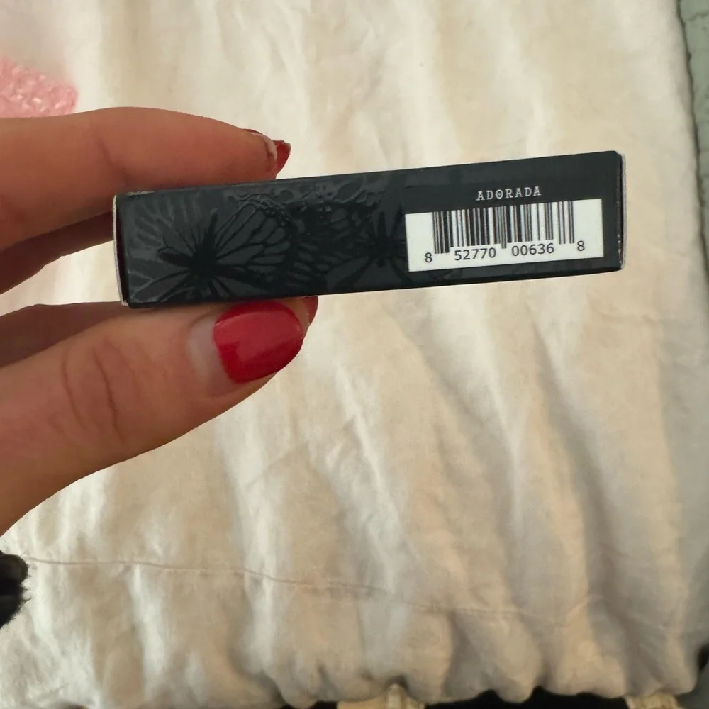 Reina Rebelde contour color